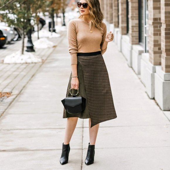 ASSYMETRICAL FAUX WRAP SKIRT - Picture 11 of 14